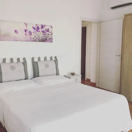 Διαμέρισμα Annarella Carassai